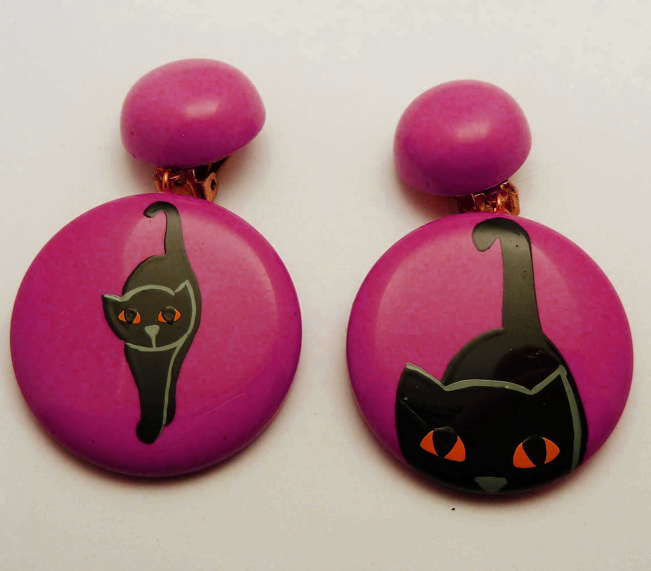 Pvone pink black cat clip earrings