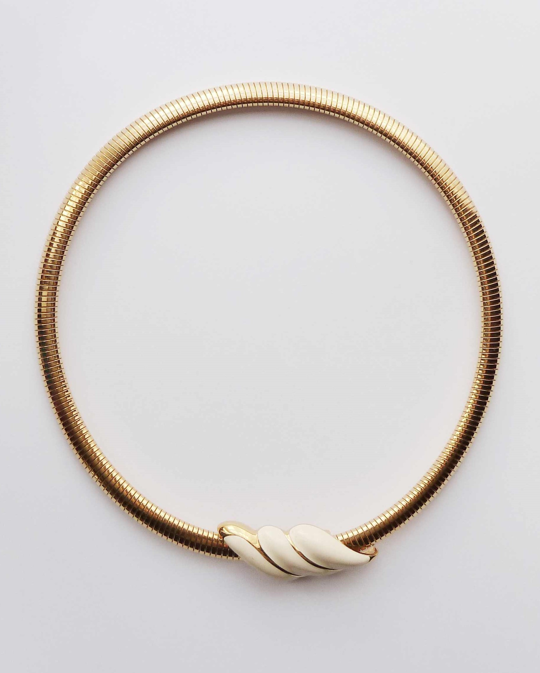Monet snake chain white enamel vintage necklace