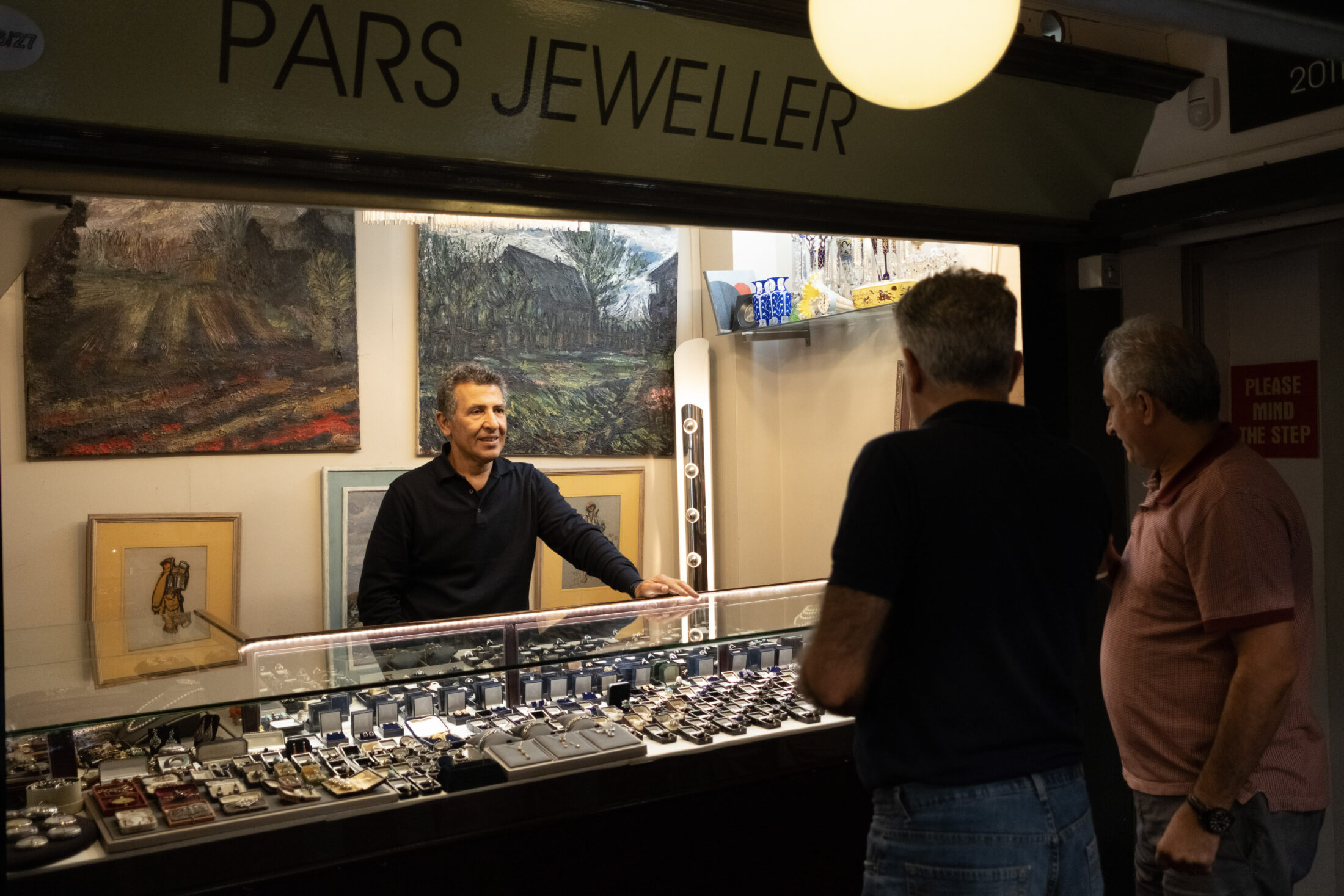 Pars Jewellery | Alfies Antique Market | London’s Largest Indoor Antique and Vintage Market