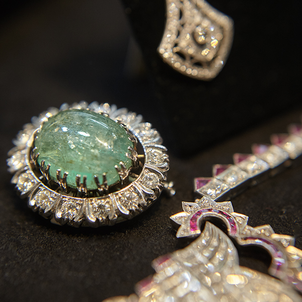 Pari's Jewellery | Alfies Antique Market | London’s Largest Indoor Antique and Vintage Market