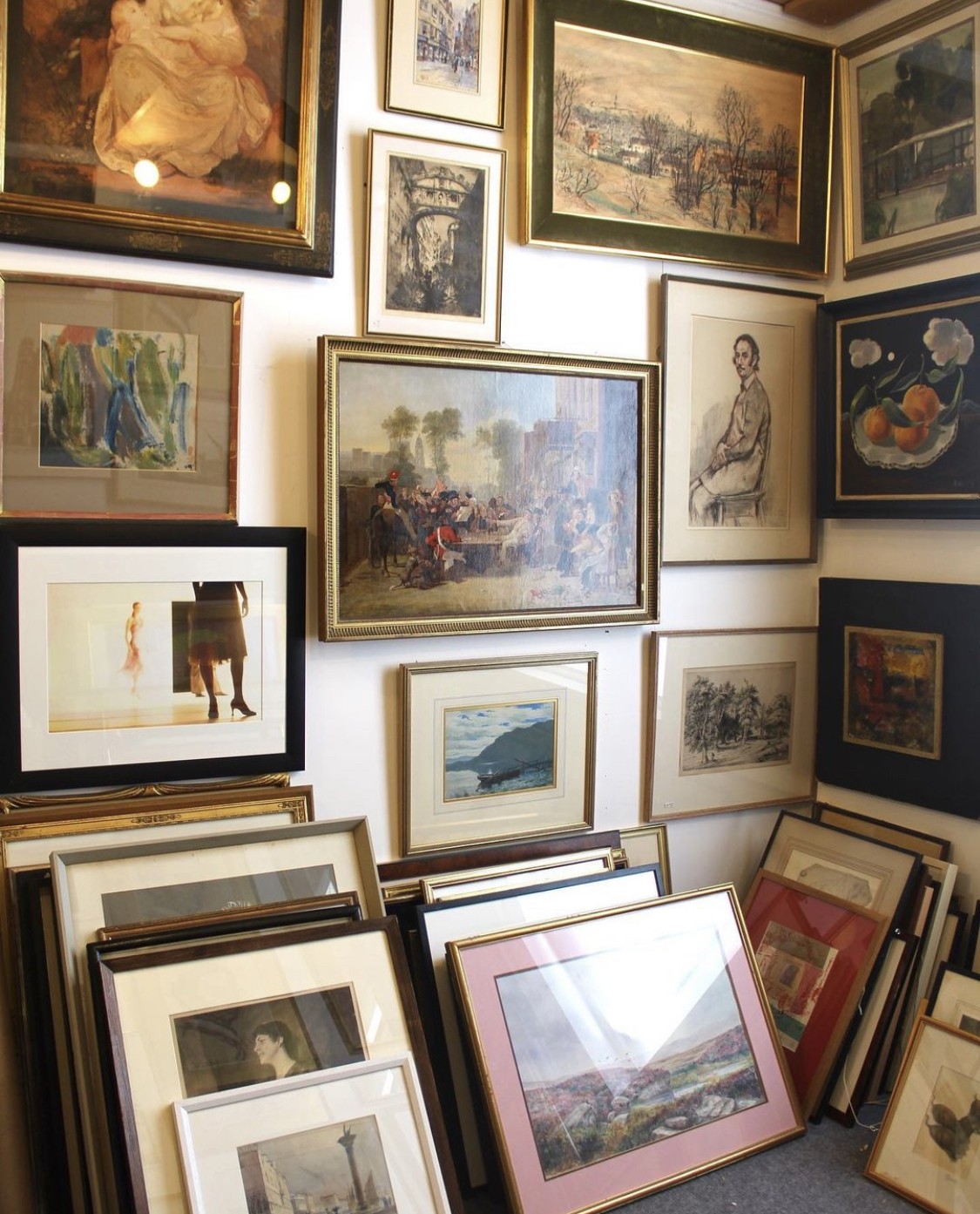 Gunnersbury Arts | Alfies Antique Market | London’s Largest Indoor Antique and Vintage Market