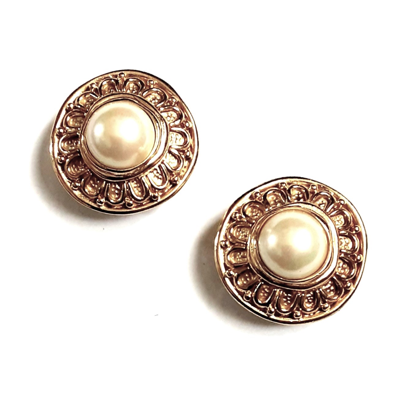 <br /></noscript>
<b>Warning</b>:  Undefined variable $image in <b>/var/www/vhosts/alfiesantiques.com/httpdocs/web/wp-content/themes/alfiesantique/single-arts-and-antiques.php</b> on line <b>100</b><br />
<br />
<b>Warning</b>:  Trying to access array offset on value of type null in <b>/var/www/vhosts/alfiesantiques.com/httpdocs/web/wp-content/themes/alfiesantique/single-arts-and-antiques.php</b> on line <b>100</b><br />
