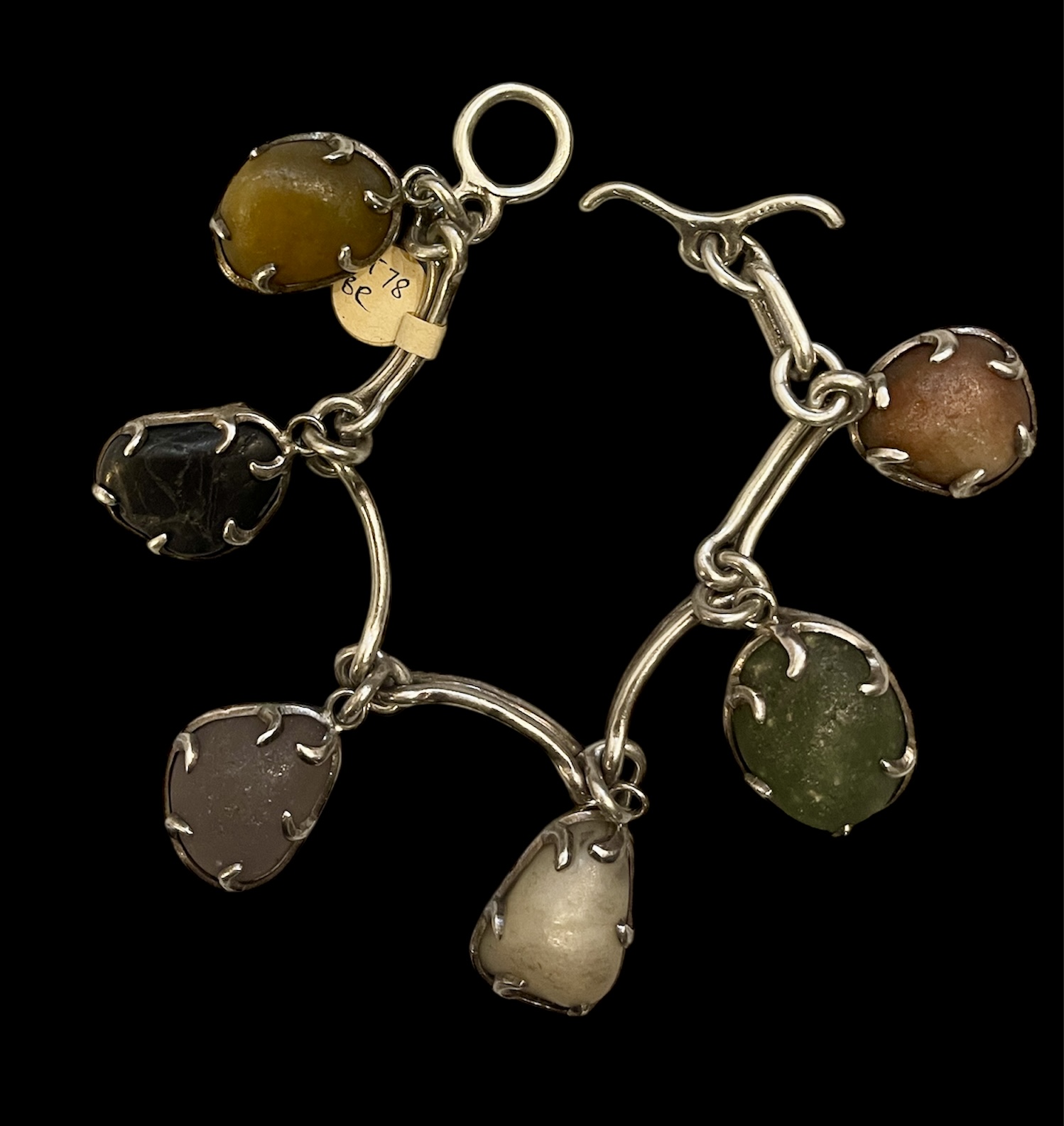 <br />
<b>Warning</b>:  Undefined variable $image in <b>/var/www/vhosts/alfiesantiques.com/httpdocs/web/wp-content/themes/alfiesantique/single-arts-and-antiques.php</b> on line <b>100</b><br />
<br />
<b>Warning</b>:  Trying to access array offset on value of type null in <b>/var/www/vhosts/alfiesantiques.com/httpdocs/web/wp-content/themes/alfiesantique/single-arts-and-antiques.php</b> on line <b>100</b><br />
